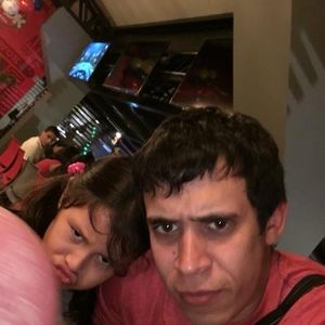 Meet your Posher, Andres